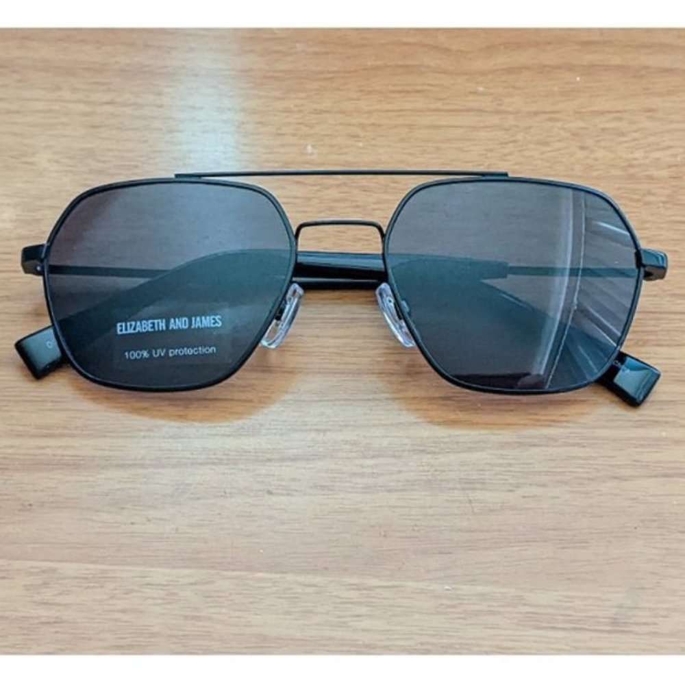 Elizabeth and James Sunglasses #16💥PRICE DROP💥
